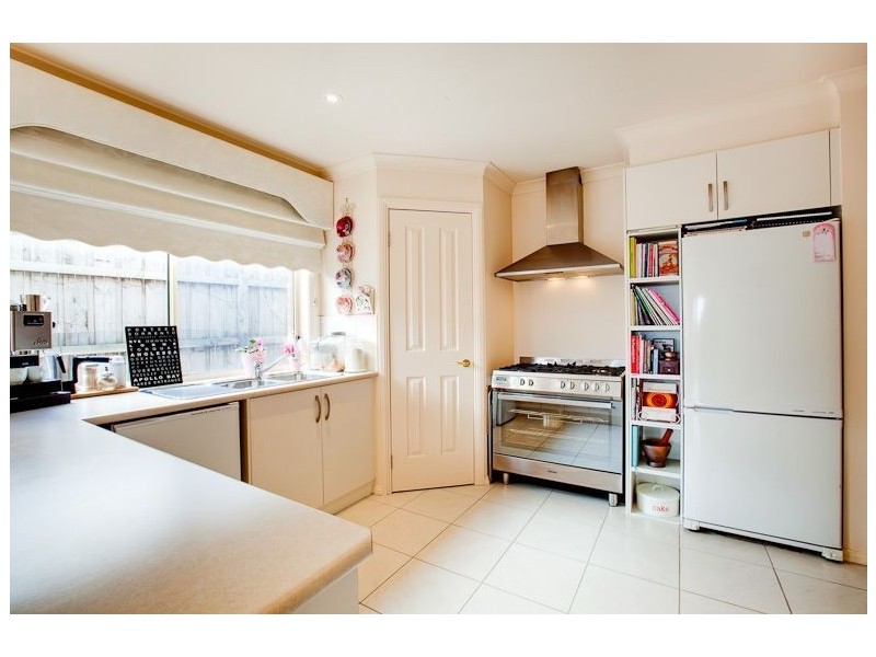 1 Josie Place, Rosebud VIC 3939