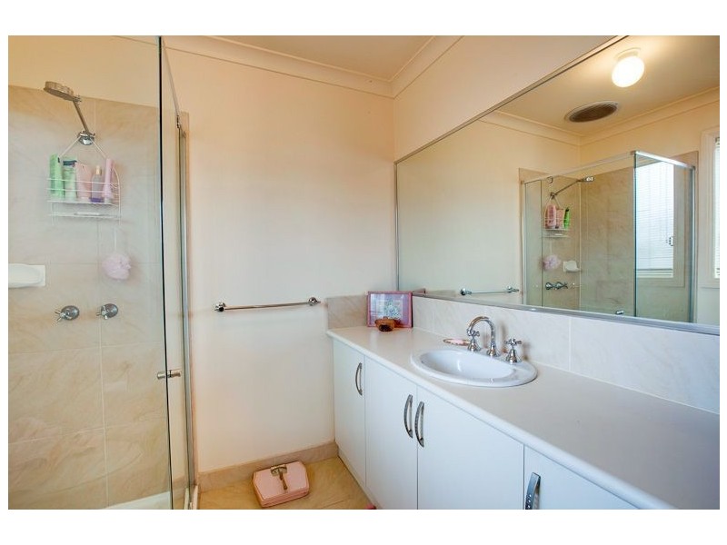 1 Josie Place, Rosebud VIC 3939