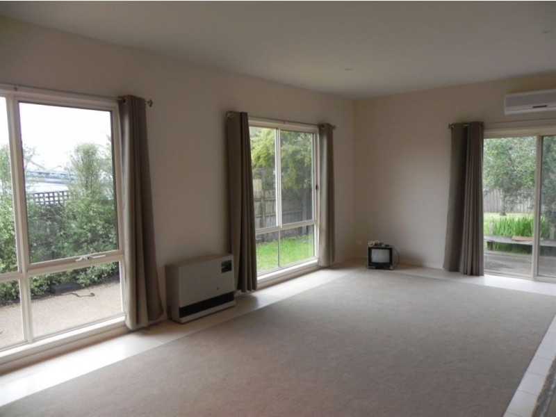 5 Spensley Street, Rosebud VIC 3939