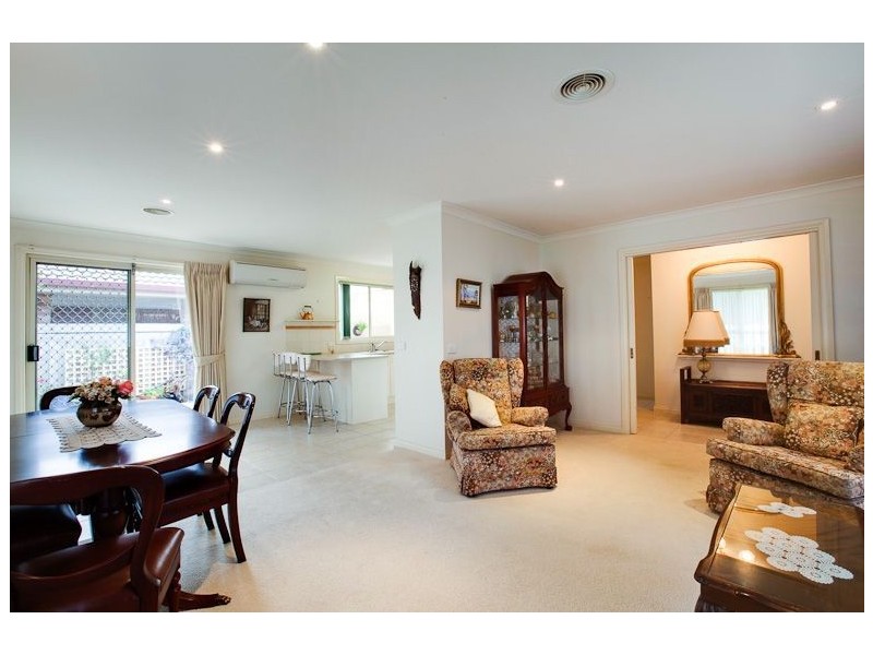 1/83 Foam Street, Rosebud VIC 3939