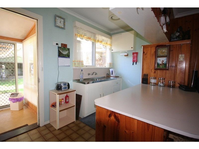 131 Spray Street, Rosebud VIC 3939