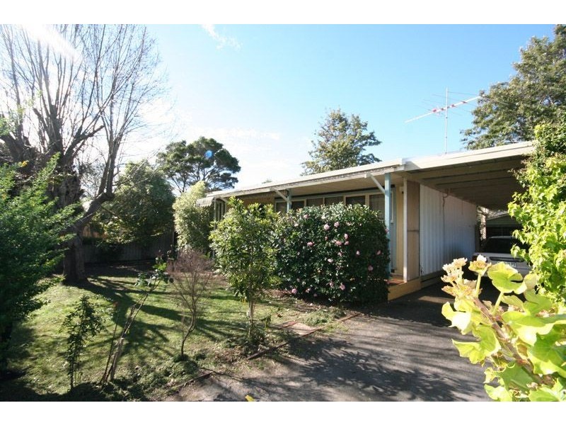 131 Spray Street, Rosebud VIC 3939