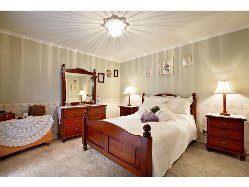 36 Potton Avenue, Rosebud VIC 3939