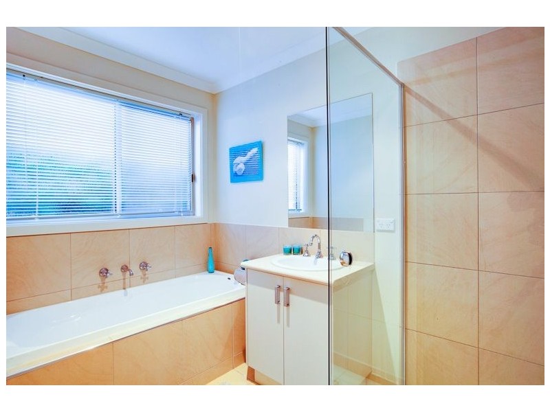 11 Forshaw Court, Rosebud VIC 3939