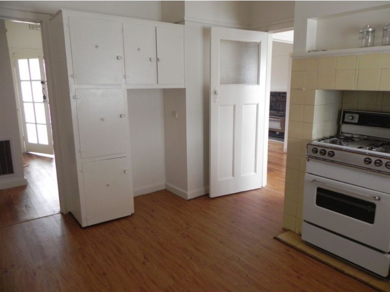 43 Jetty Road, Rosebud VIC 3939