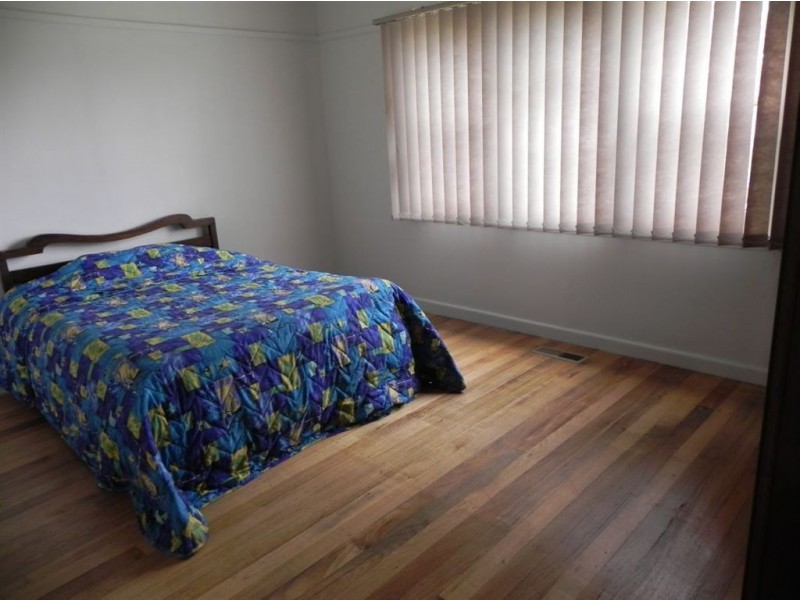 43 Jetty Road, Rosebud VIC 3939