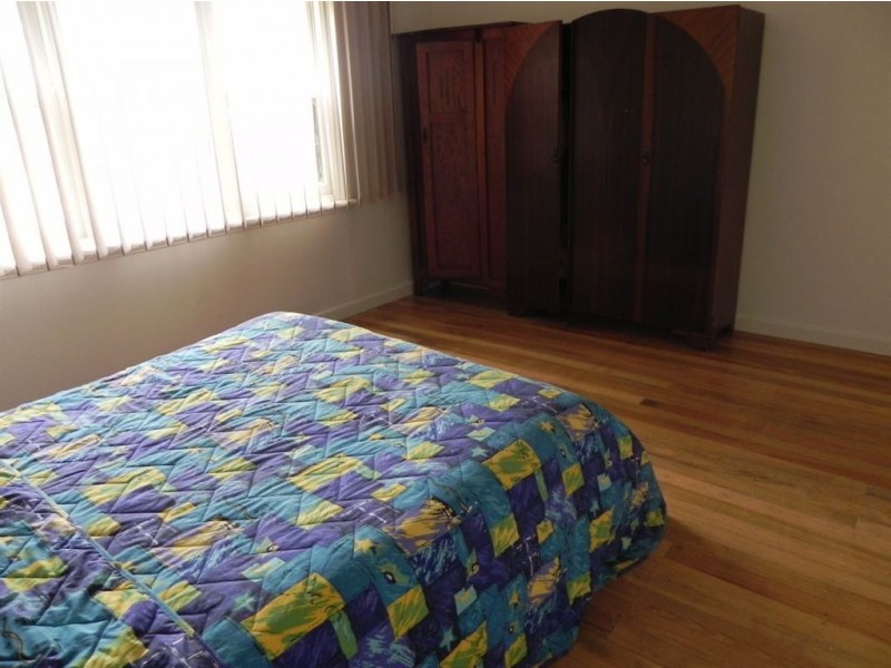 43 Jetty Road, Rosebud VIC 3939