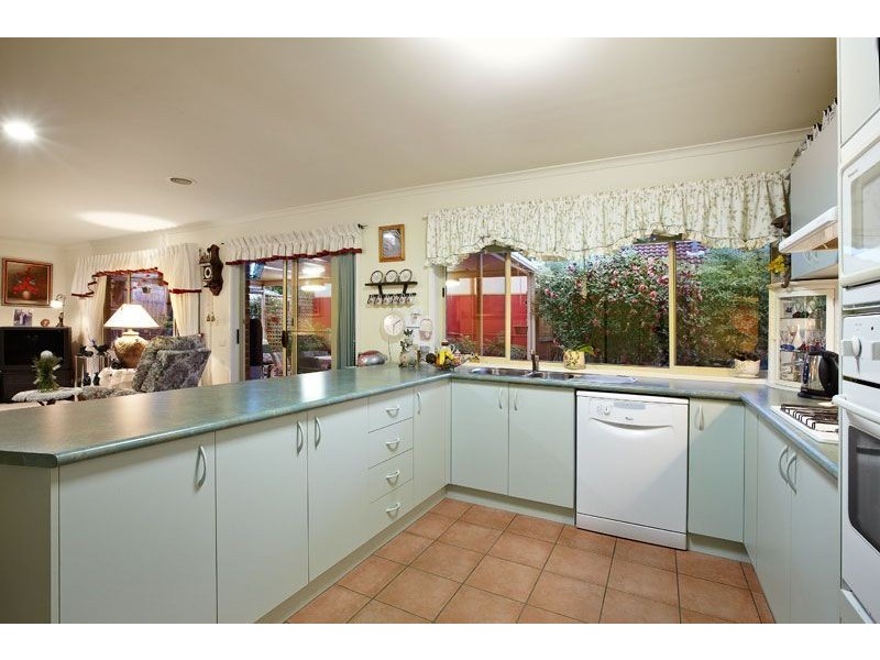 25 Burunda Road, Rosebud VIC 3939