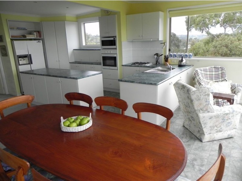 20 Nullawarre Avenue, Rosebud VIC 3939
