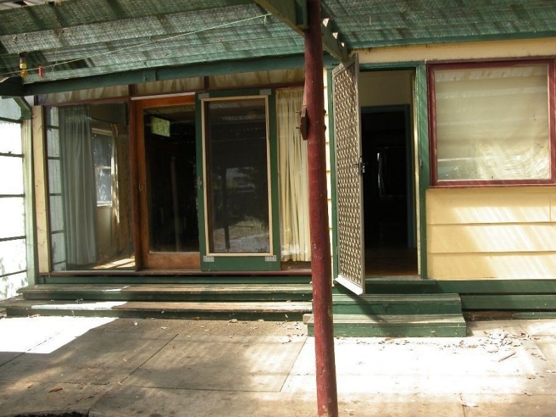 76 Broadway, Rosebud VIC 3939