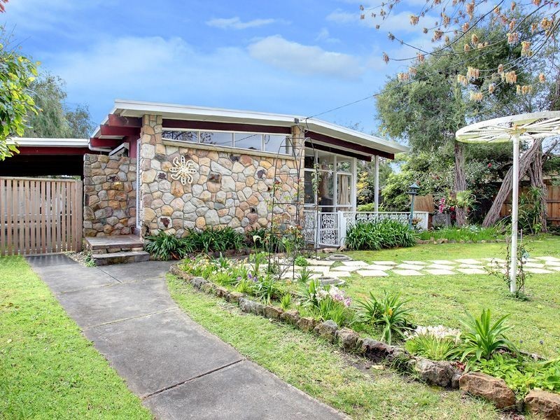 6 Potton Avenue, Rosebud VIC 3939