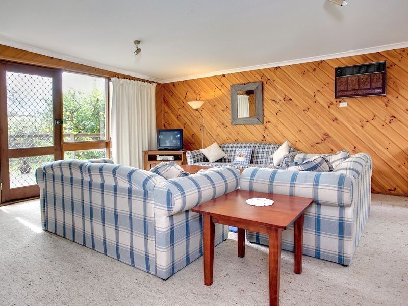 6 Potton Avenue, Rosebud VIC 3939