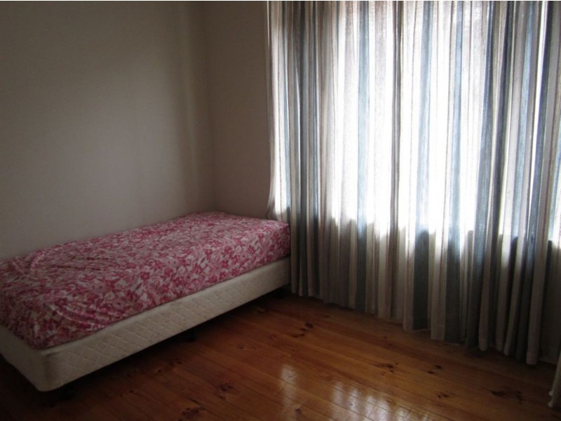 197 Seventh Avenue, Rosebud VIC 3939