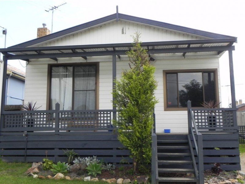 120 Ninth Avenue, Rosebud VIC 3939