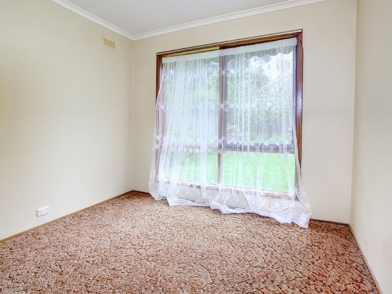 183 Sixth Avenue, Rosebud VIC 3939