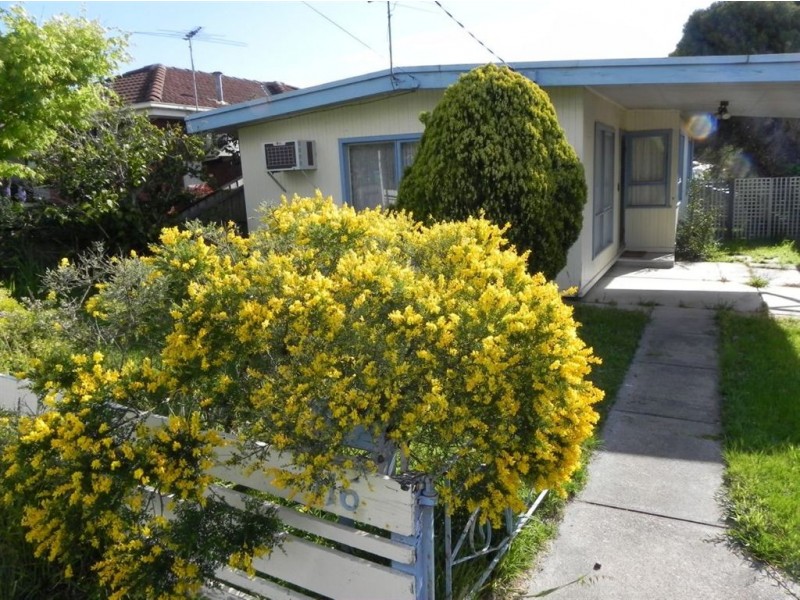 116 Seventh Avenue, Rosebud VIC 3939