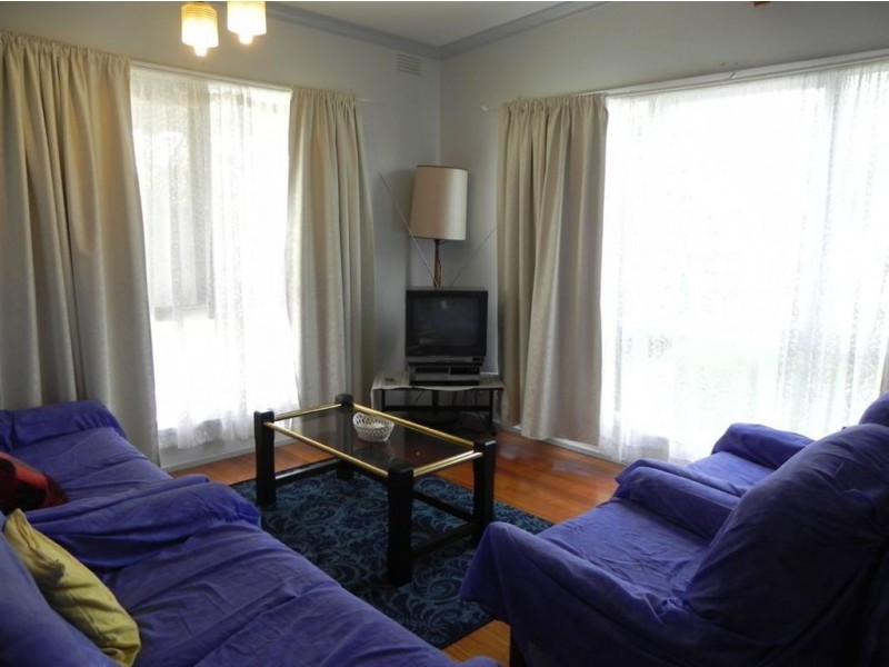 116 Seventh Avenue, Rosebud VIC 3939