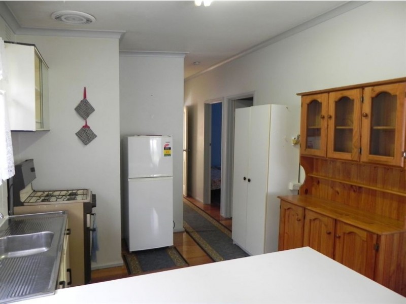 116 Seventh Avenue, Rosebud VIC 3939