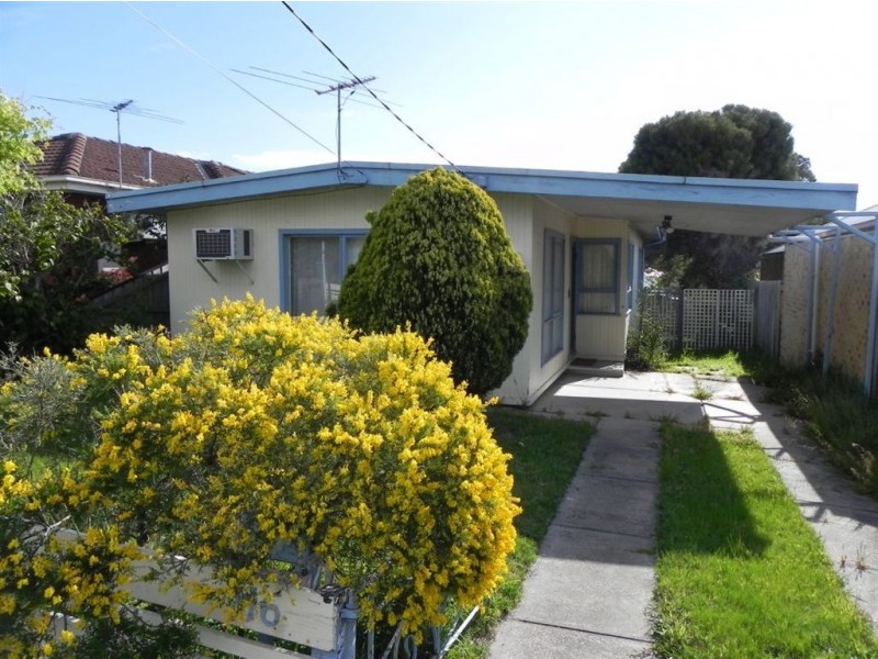 116 Seventh Avenue, Rosebud VIC 3939