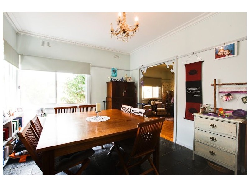 8 Ocean Street, Rosebud VIC 3939