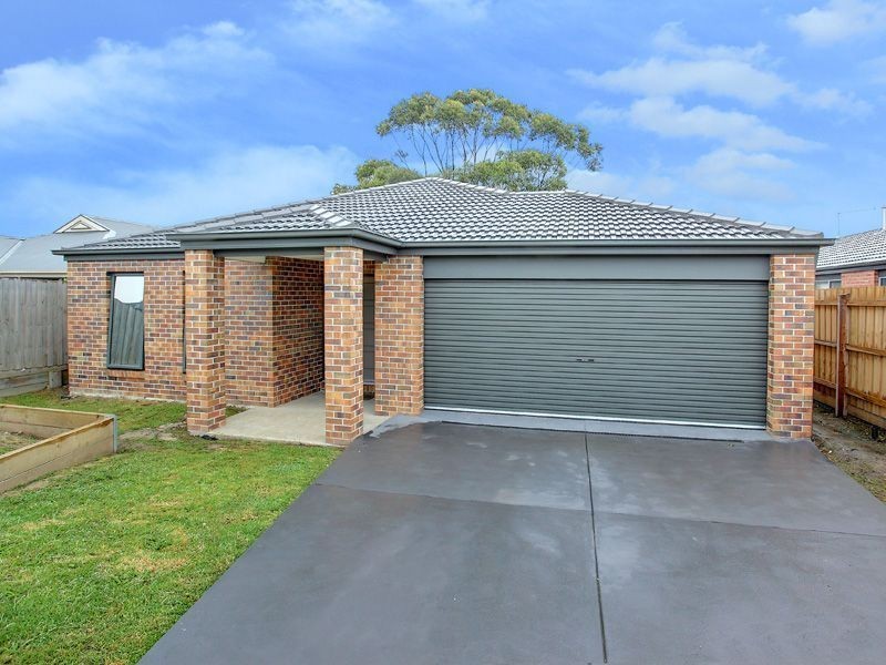 4 Josie Place, Rosebud VIC 3939