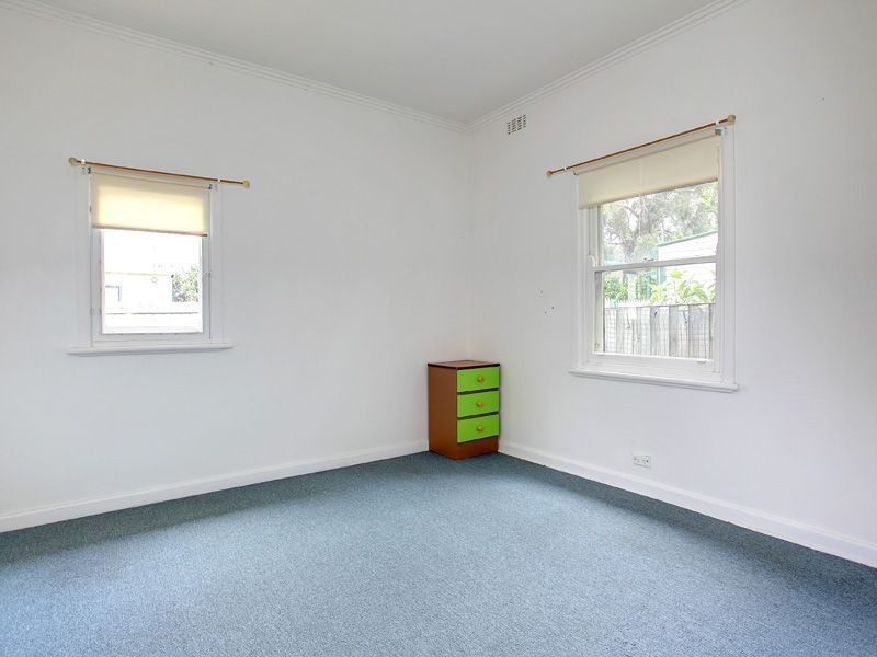 11 Mark Street, Rosebud VIC 3939