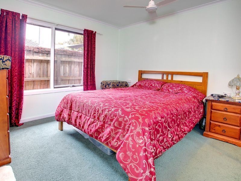 16 Herman Street, Rosebud VIC 3939