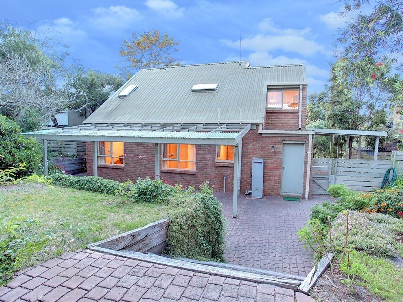 27 Carrathool Avenue, Rosebud VIC 3939