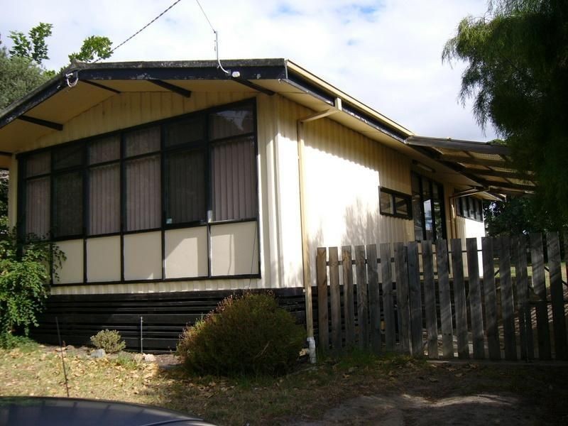 21 Mark Street, Rosebud VIC 3939