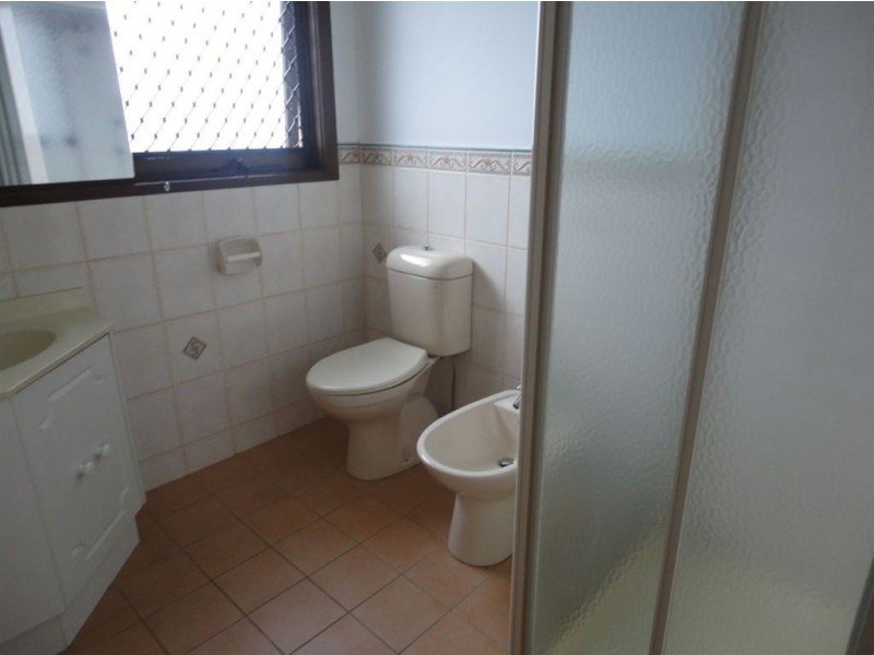 27 Sixth Avenue, Rosebud VIC 3939