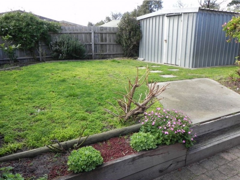 147 First Avenue, Rosebud VIC 3939