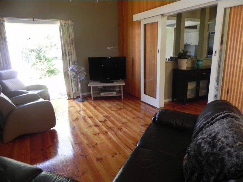 33 Spray Street, Rosebud VIC 3939