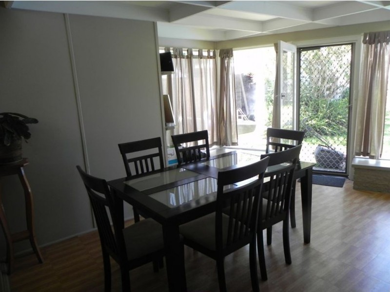 33 Spray Street, Rosebud VIC 3939