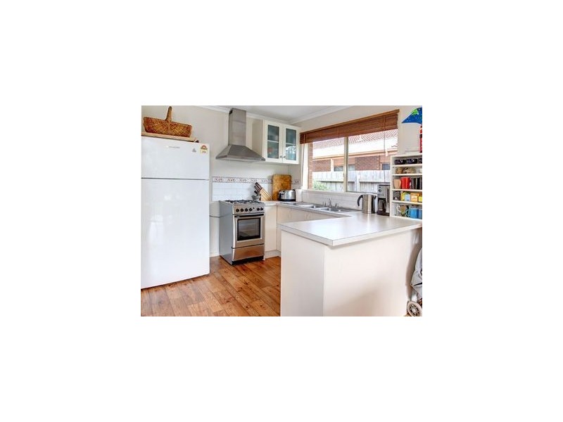 88 Leon Avenue, Rosebud VIC 3939