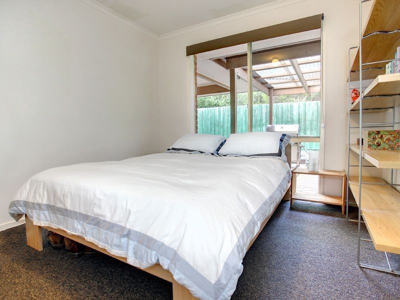 88 Leon Avenue, Rosebud VIC 3939