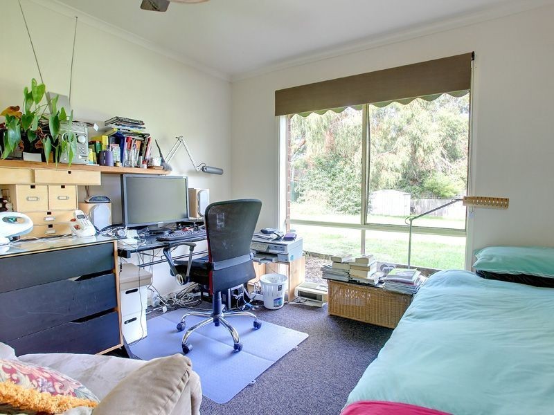 88 Leon Avenue, Rosebud VIC 3939