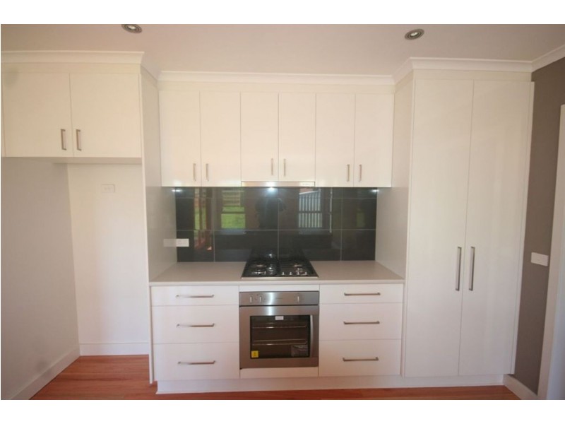 13 The Avenue, Rosebud VIC 3939