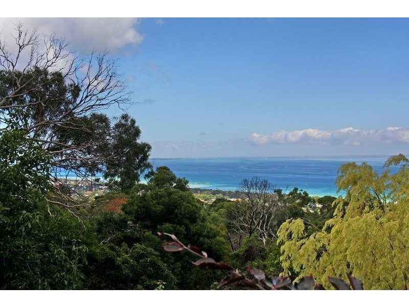 6 Dorothy Court, Mccrae VIC 3938