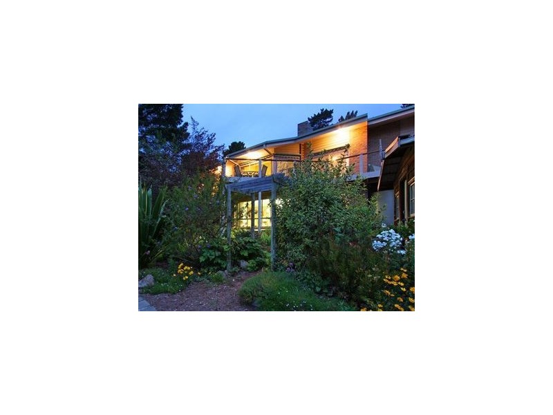 6 Dorothy Court, Mccrae VIC 3938