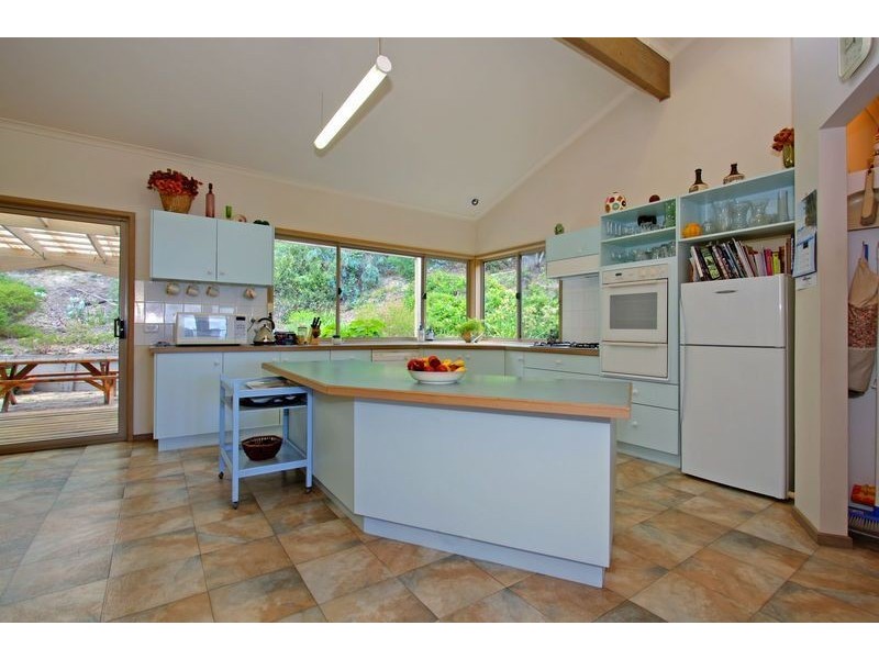 6 Dorothy Court, Mccrae VIC 3938