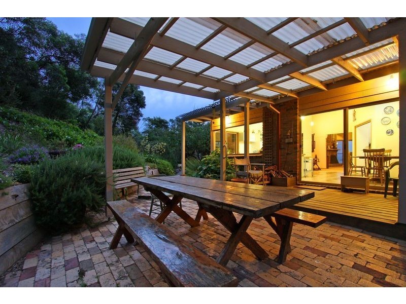 6 Dorothy Court, Mccrae VIC 3938