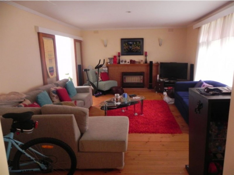 38 Mark Street, Rosebud VIC 3939