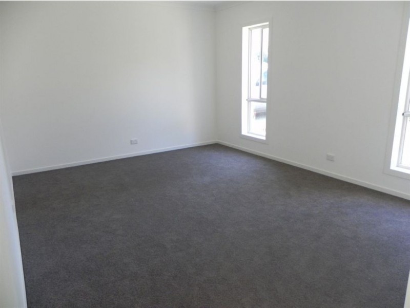 1/48 Armstrong Road, Mccrae VIC 3938