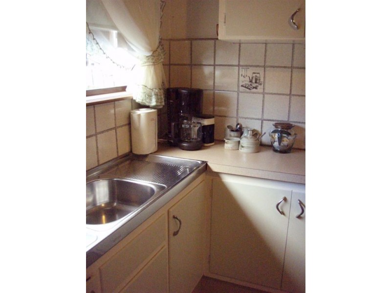 16 Martin Street, Rosebud VIC 3939