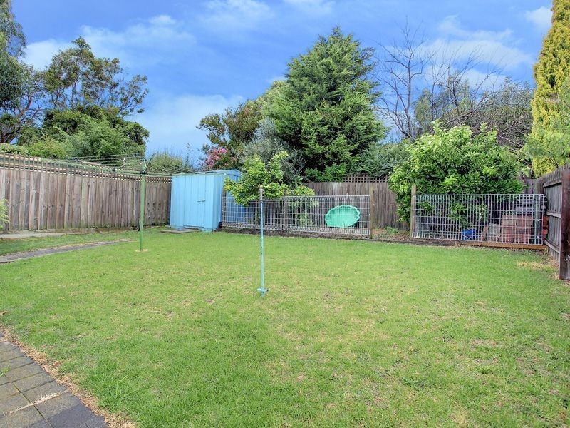 15 Fifth Avenue, Rosebud VIC 3939