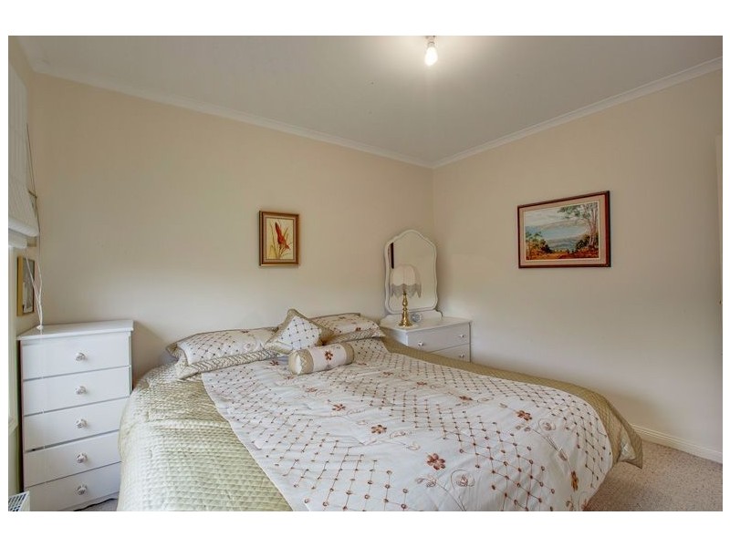 2/7 Coorabong Avenue, Rosebud VIC 3939