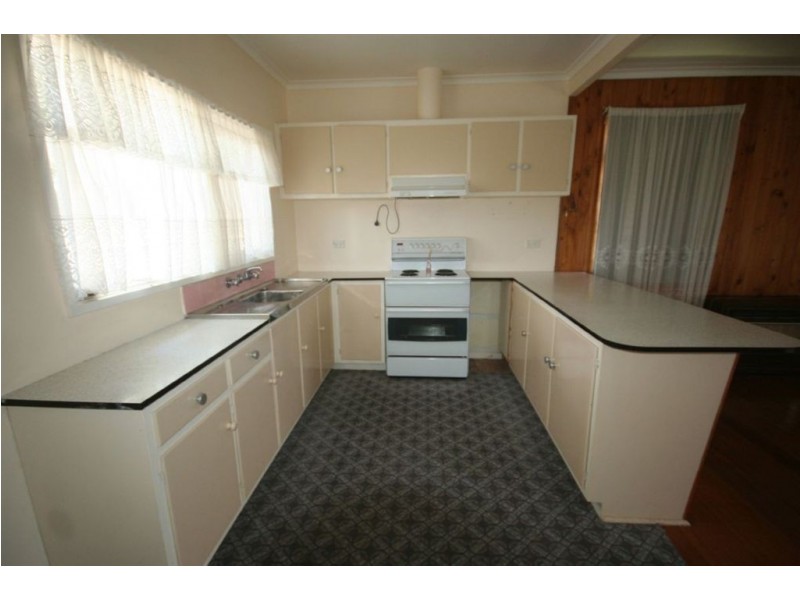 90 Watson Avenue, Dromana VIC 3936