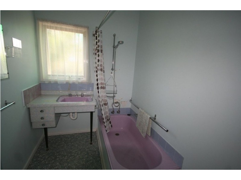 90 Watson Avenue, Dromana VIC 3936