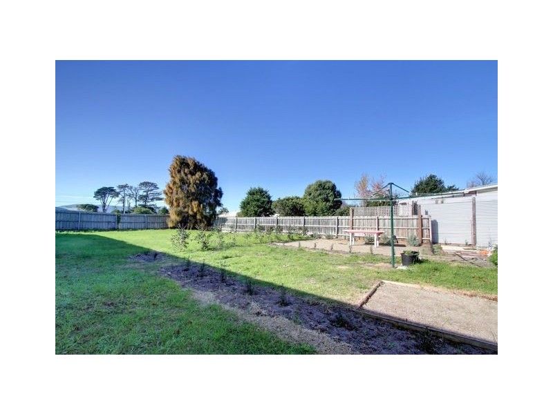 3 Park Avenue, Rosebud West VIC 3940