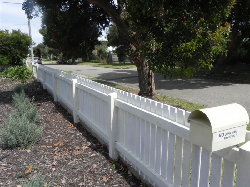 3 Park Avenue, Rosebud West VIC 3940